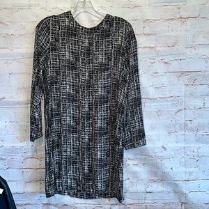 Neuw shift Womens Medium 10 Black White Tunic Cropped Sleeves dress Keyhole